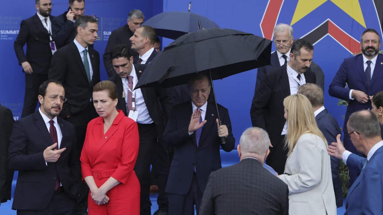 Image for read more article 'Δείτε ακόμη'