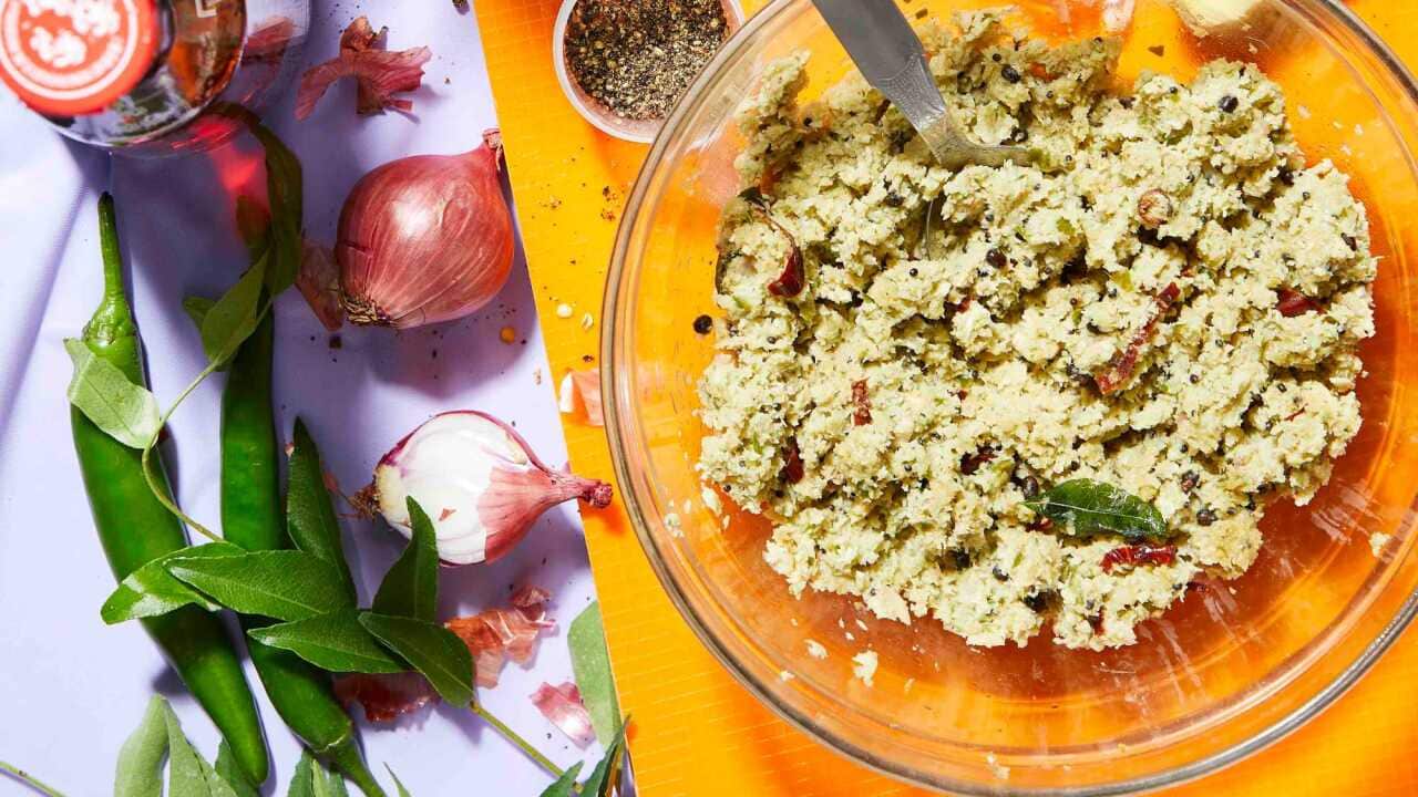 Sambal kelapa (Coconut chutney)