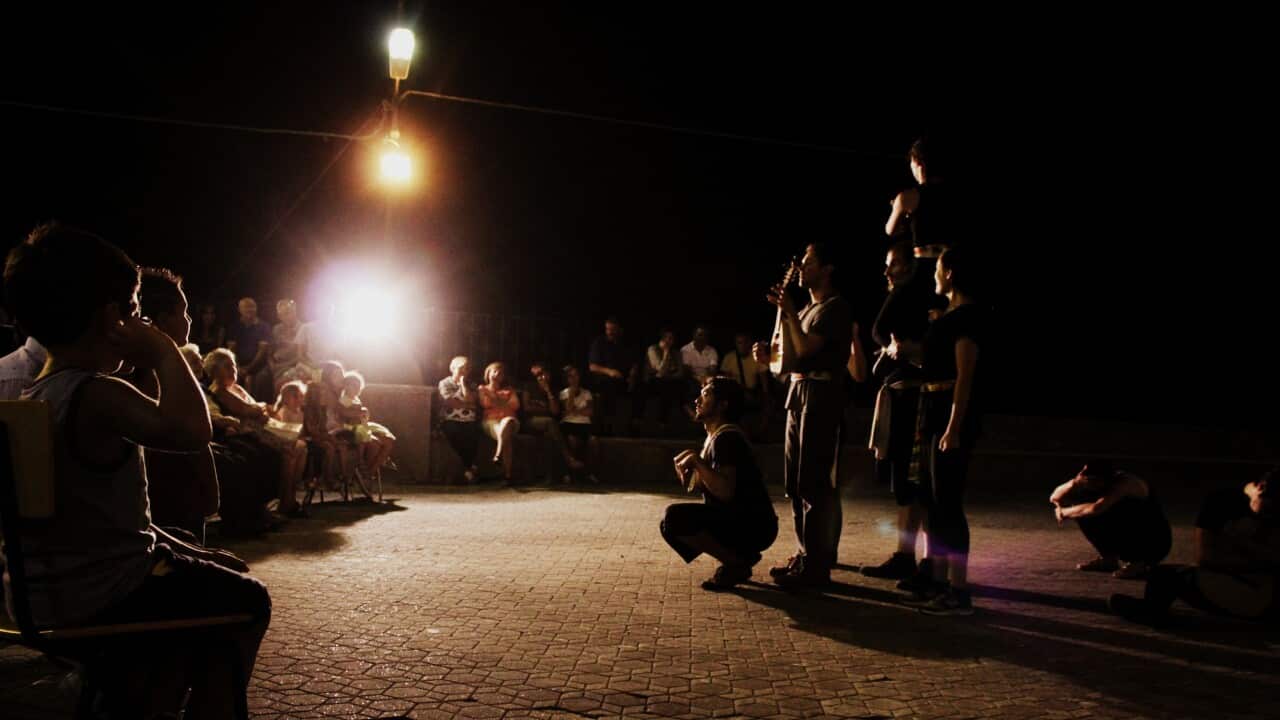 Trinacria Theatre Company performing in Pezzolo.