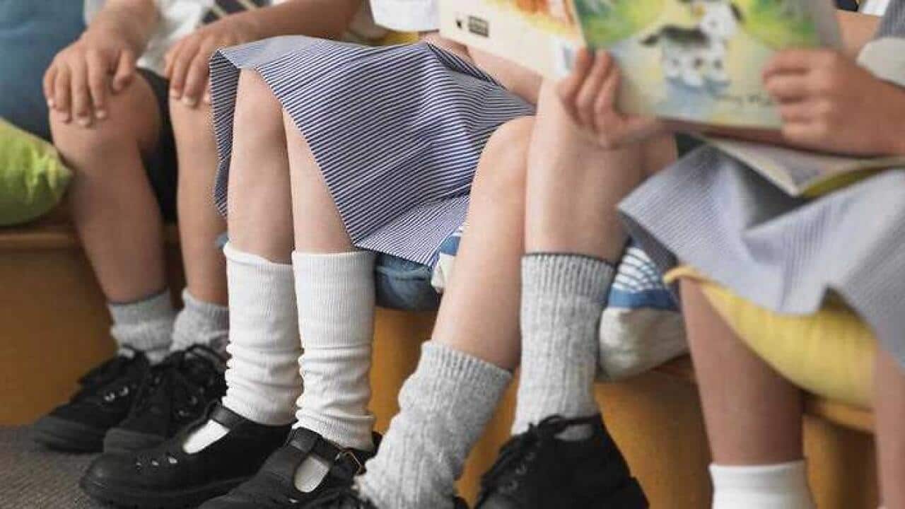 Girls in NSW now have the option to wear pants to school SBS Korean