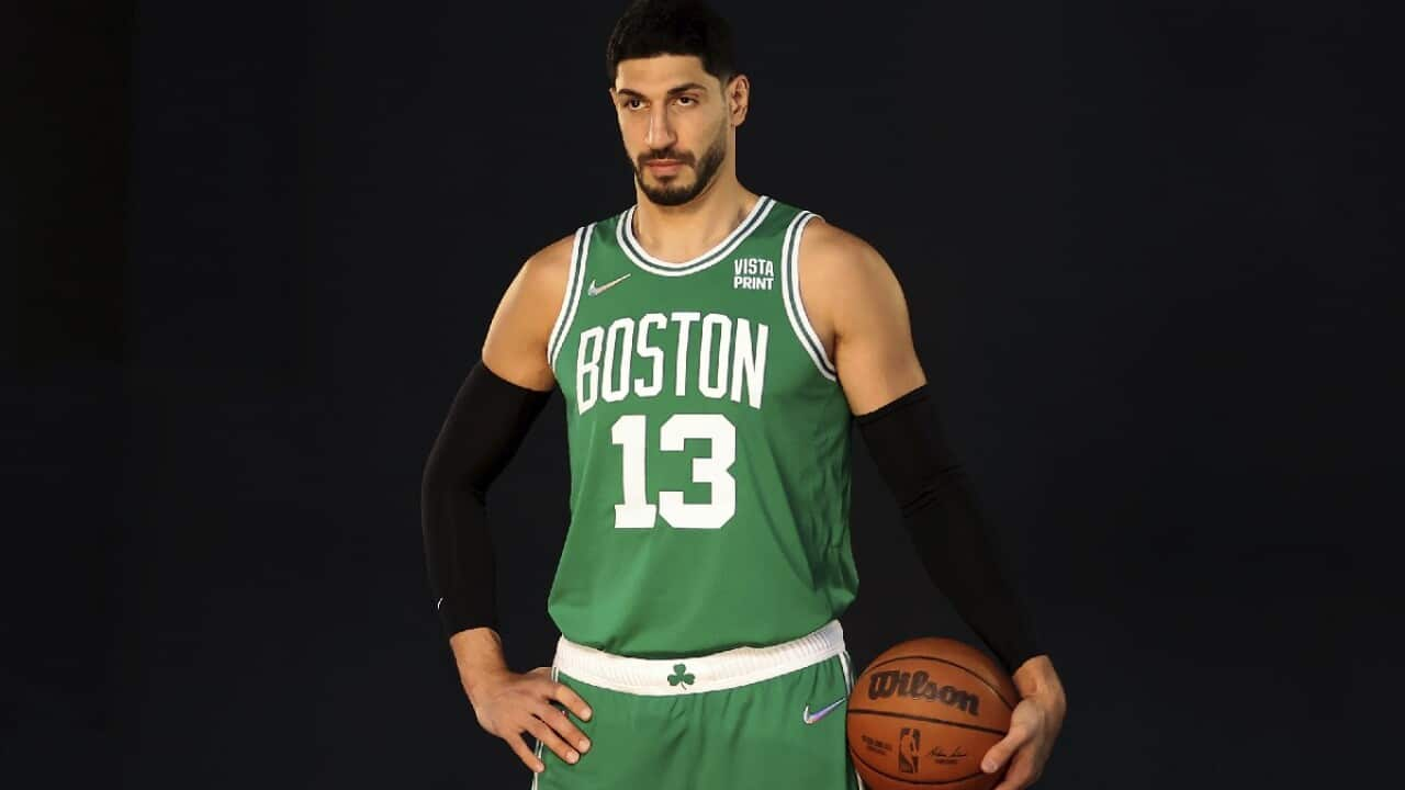 Enes Kanter | Essential T-Shirt