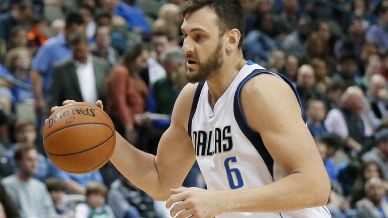 Dallas Mavericks' Andrew Bogut