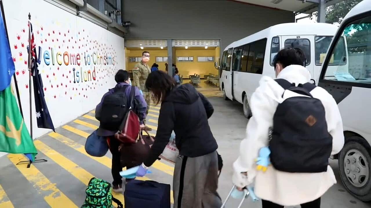 The second group of Wuhan evacuees arrive at Christmas Island (SBS)