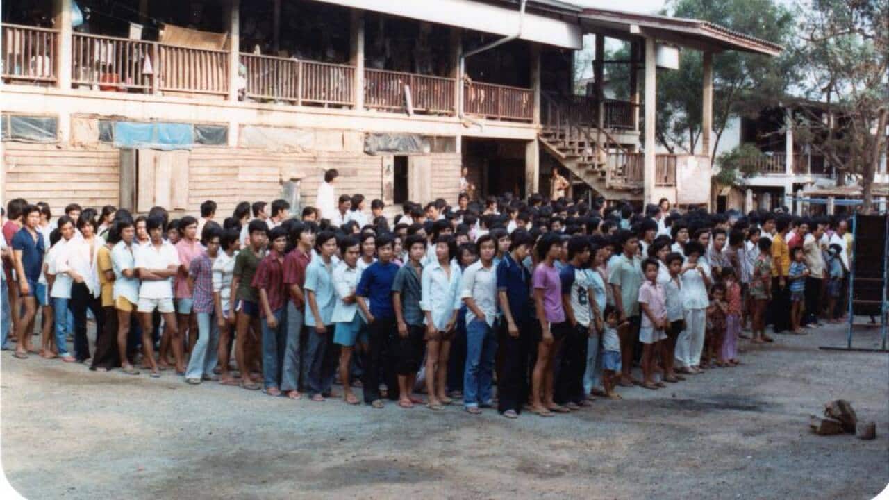 toan bo dong bao cua Building 2 Trai Sikiew Thai lan.jpg