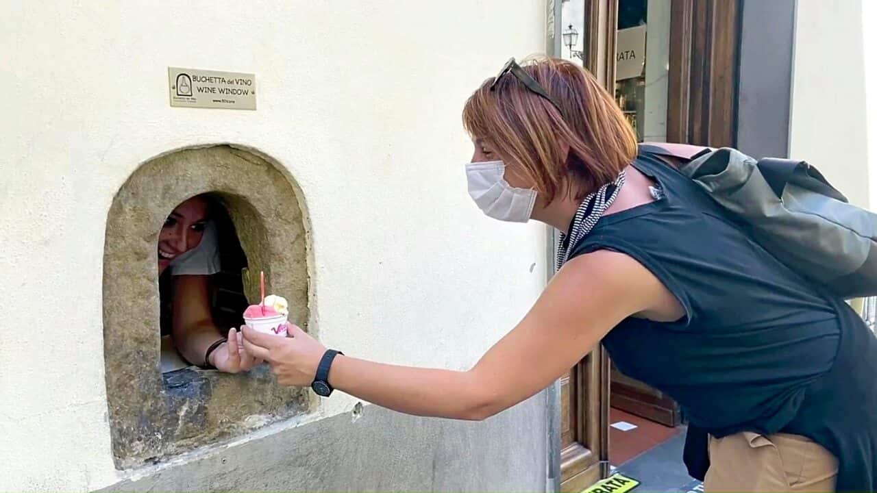 Medieval 'wine windows' have reopened in Firenze to serve wine, gelato and others to prevent the spread of COVID-19.