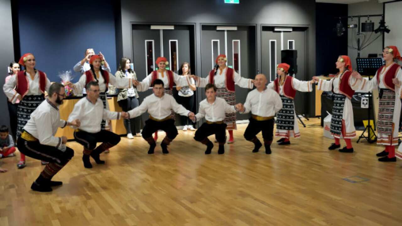 Македонски песни и ора ќе се играт и пеат и во Нов Зеланд | SBS Macedonian