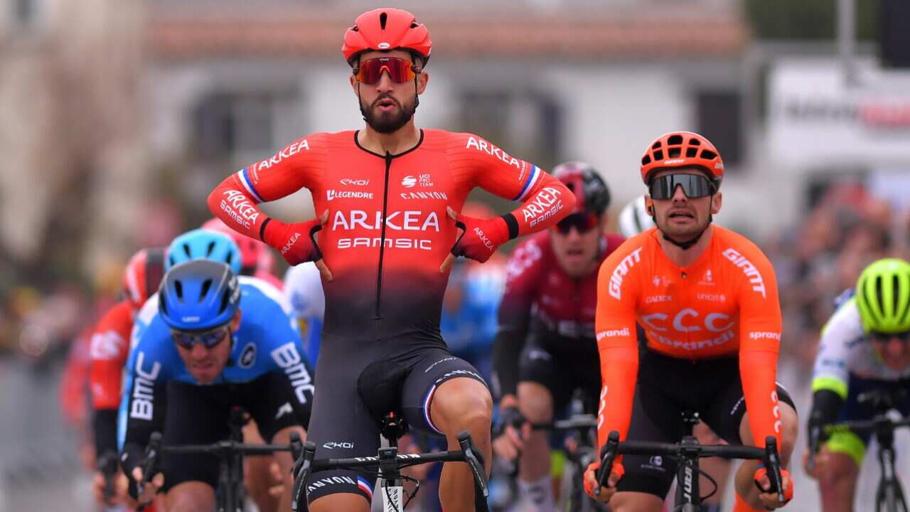 Maillot vélo équipe pro ARKEA - B&B Hotels 2025 Aero Mesh
