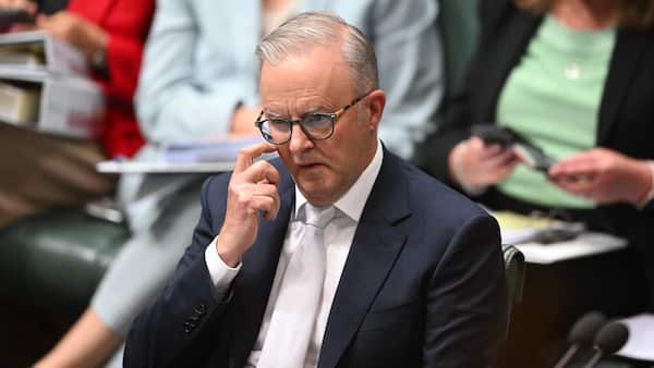 Anthony Albanese to discuss steel and aluminium tariff exemption with Donald Trump image