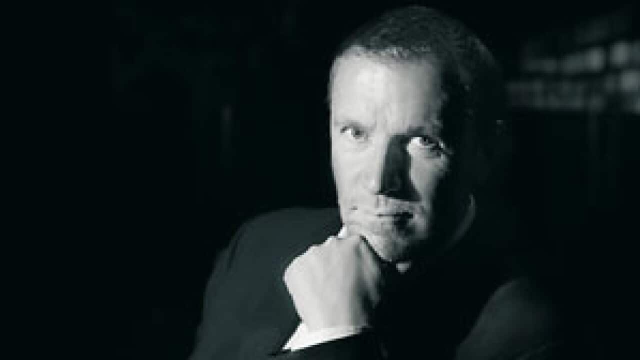 Renny_301_1931642475