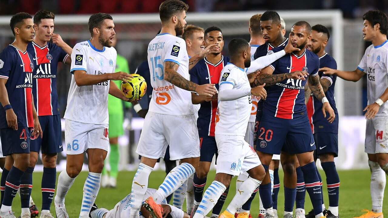 Wachezaji wa PSG na Marseille wazichapa