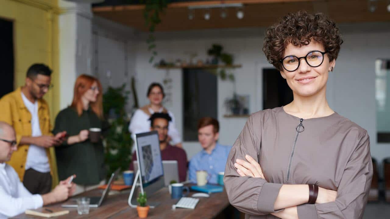 How can an employee prepare themselves to open a private business in Australia?
