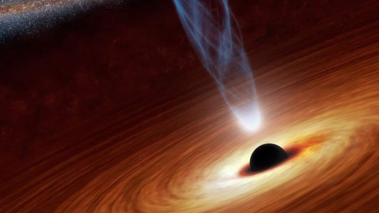 supermassive_black_hole_130305_aap_L_1110097841