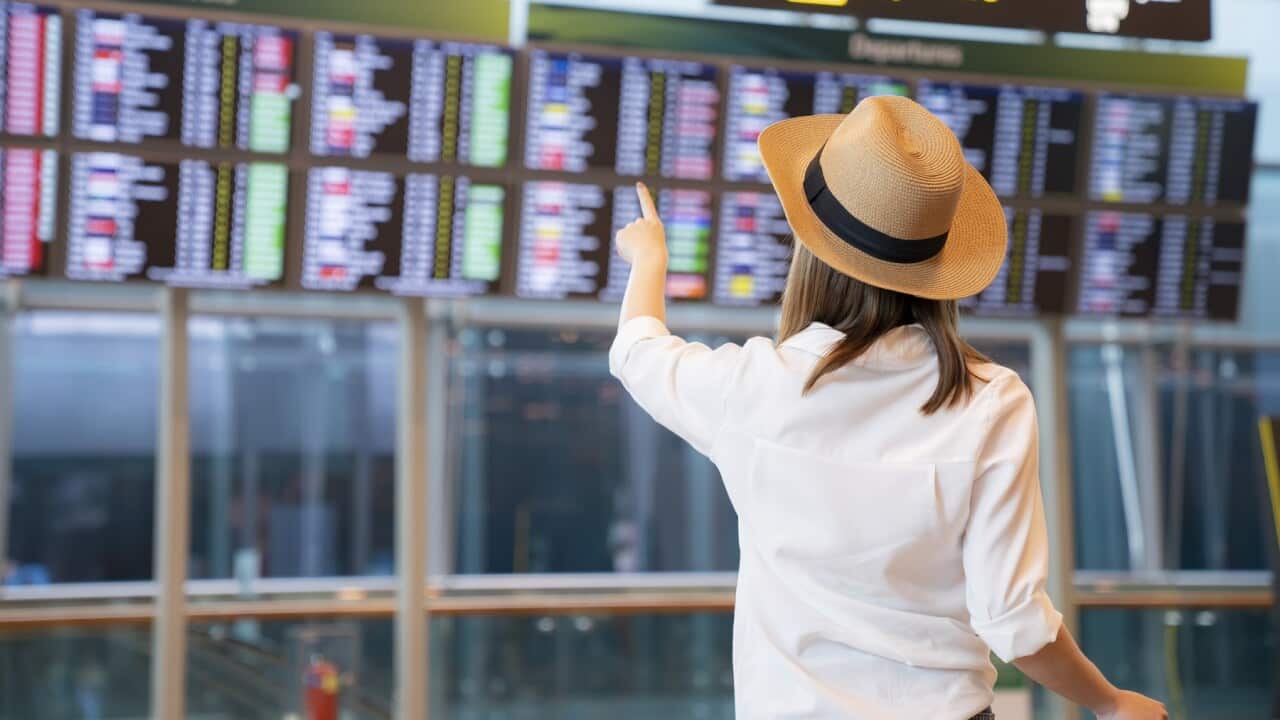 What types of vaccinations should adults and children receive before traveling to Sri Lanka or another country from Australia?