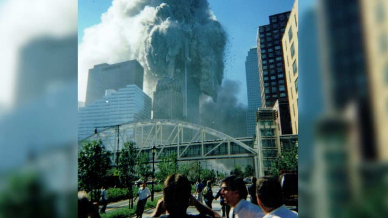 A photo taken by Michael Makatron showing the north tower collapsing
