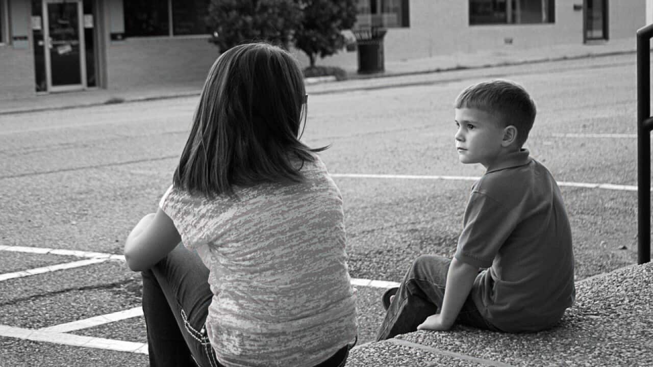 Is it illegal to leave your kids home alone in Australia? SBS Hindi