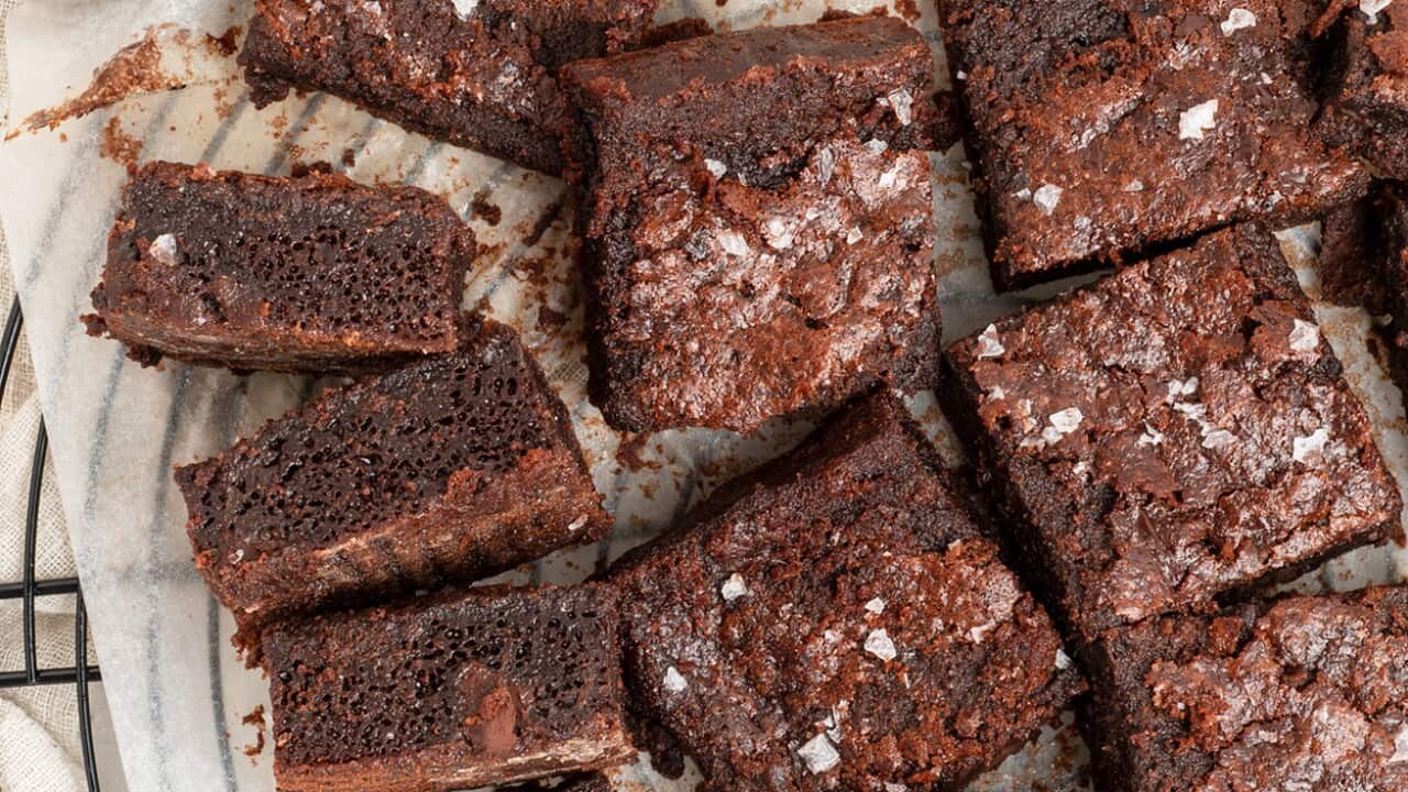 Espresso brown butter mochi brownies