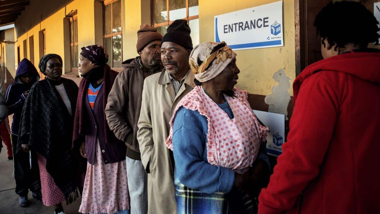 Residents of Qunu queue to vote for the general elections - AAP-1.jpg
