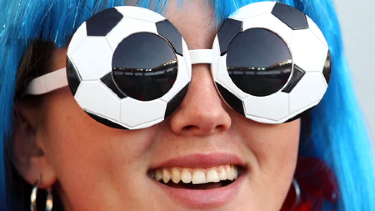 italy_fan_100622_B_aap_1171061684