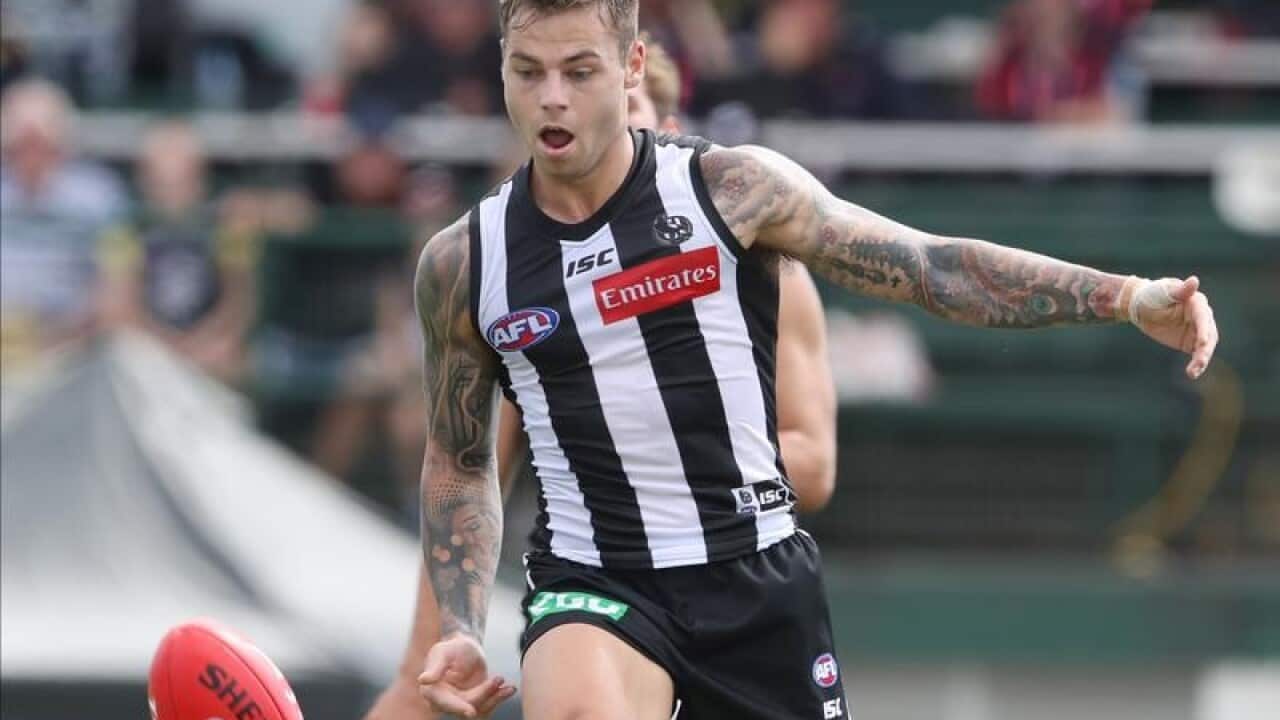 AFL JLT MAGPIES BLUES ELLIOTT