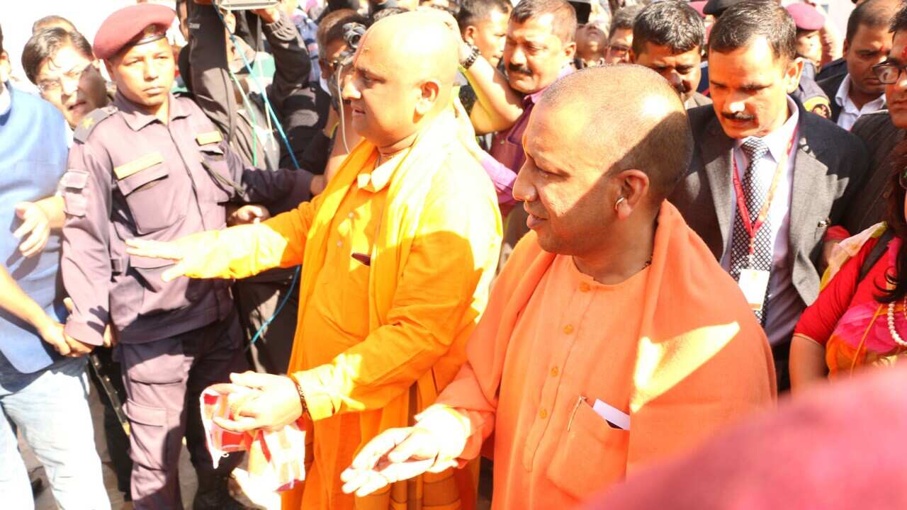 भारतको उत्तर प्रदेशका मुख्यमन्त्री योगी आदित्यनाथ विवाह पञ्चमीको अवसरमा जनकपुरधाममा । नवीन पौडेल, काठमाडौँ, रासस