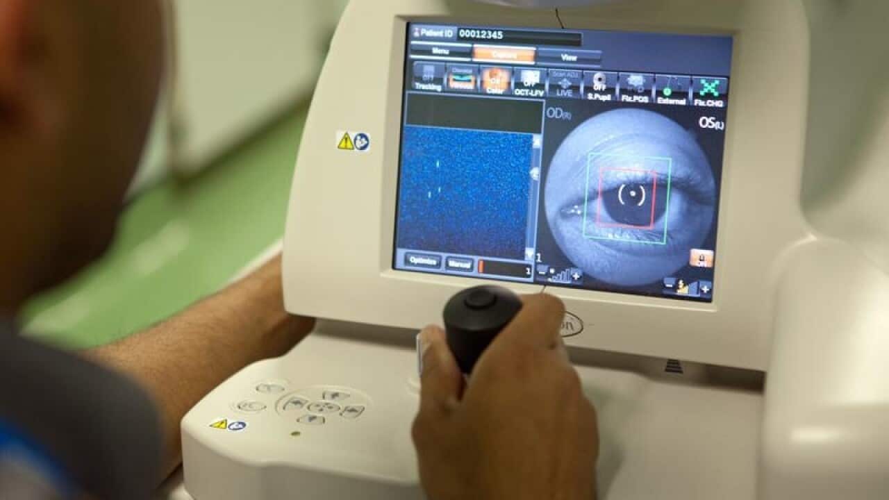An OCT retinal scan machine