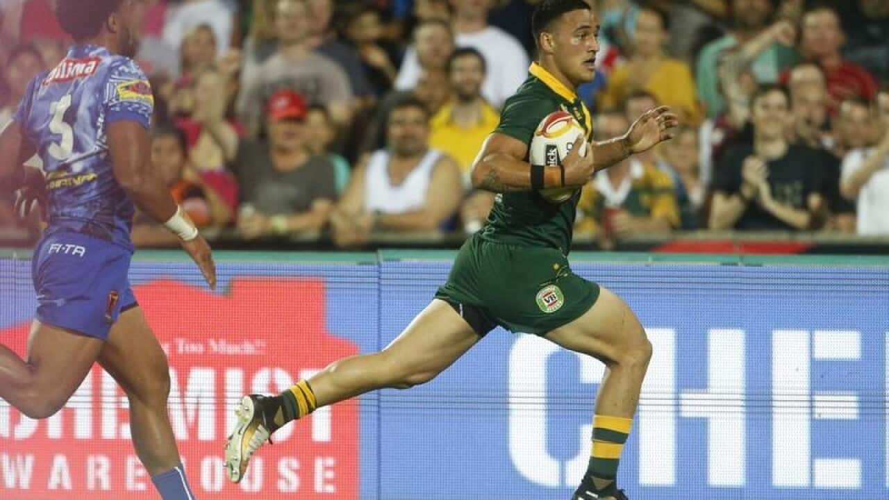 Valentine Holmes in action