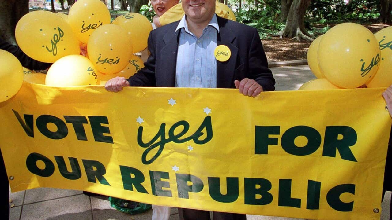 澳洲是否應該脫離以英國君主為首的制度,走向以澳洲人出任國家元首職位的共和制度?