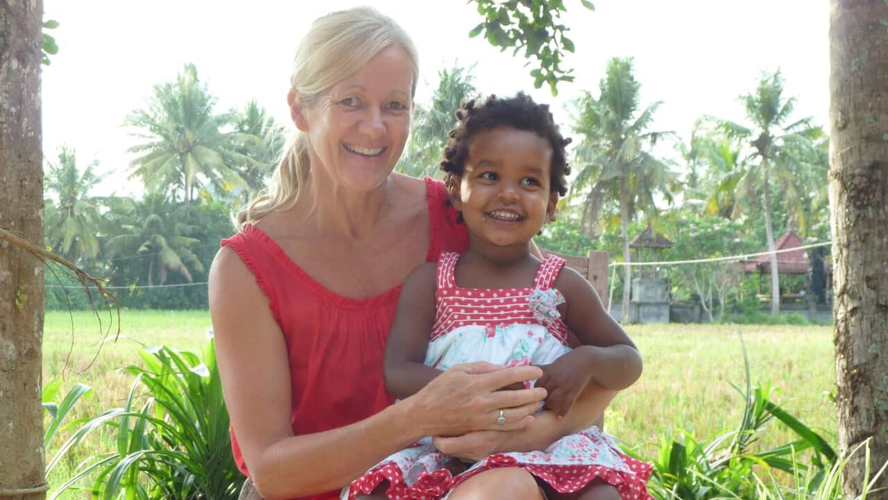 photo of jenny and Mimi Gilder in park setting.