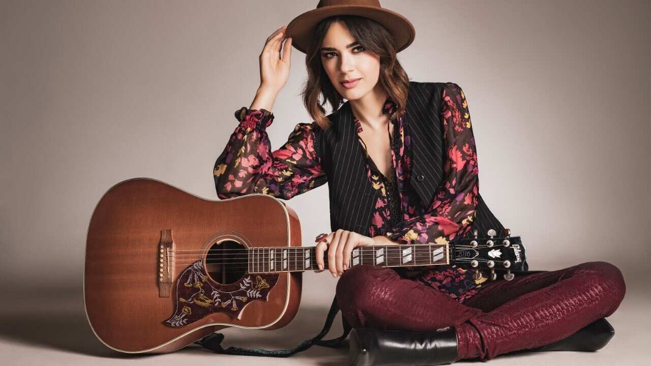 Mia Dimšić
