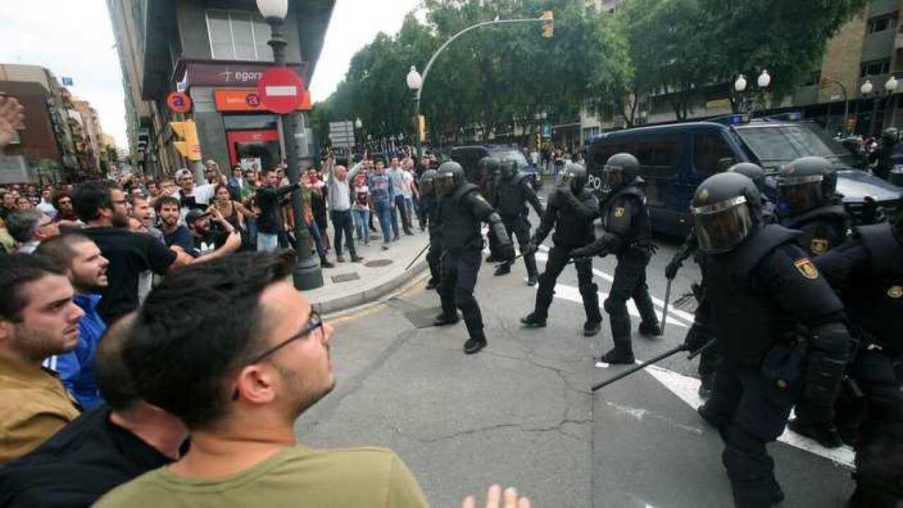 police during Catalonia referendum