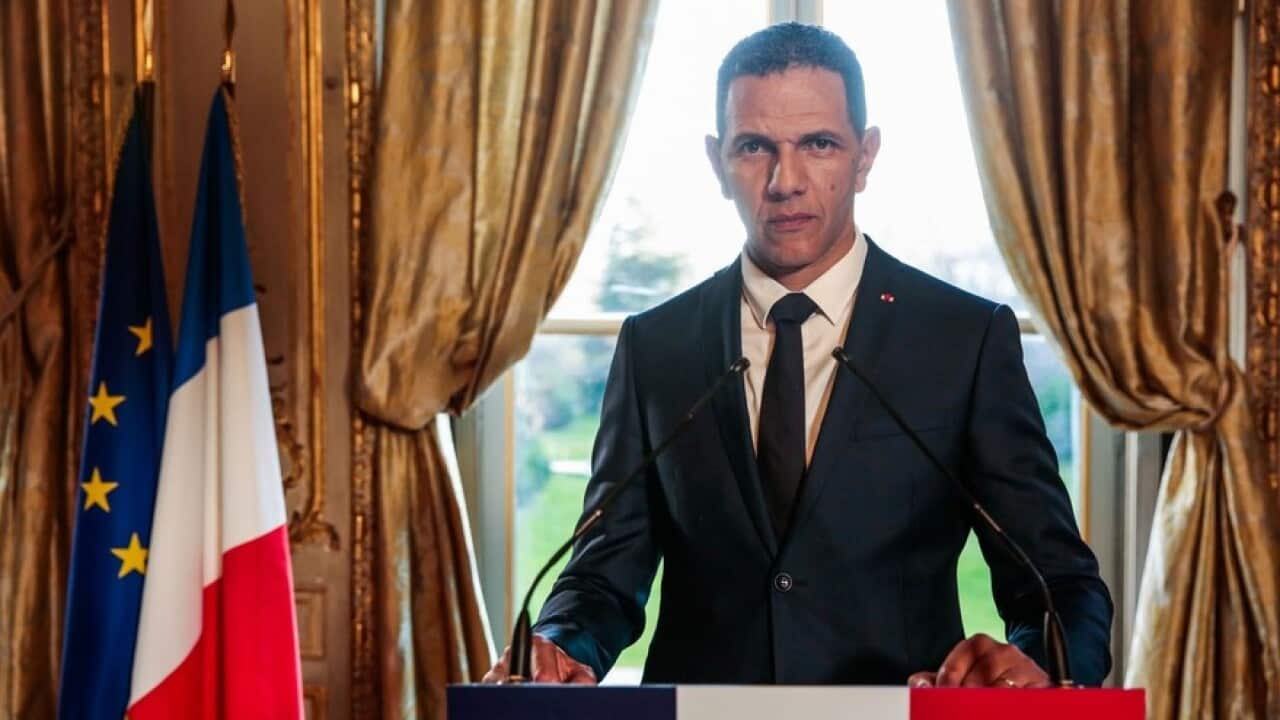 Savages, Roschdy Zem