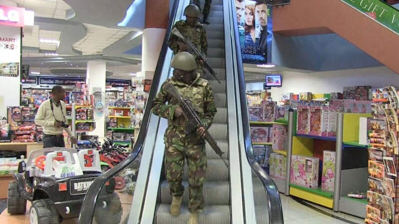 Wanajeshi wafanya msako ndani ya soko la Westgate mjini Nairobi, baada ya shambulizi lakigaidi