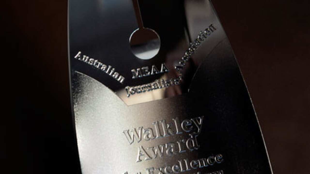Walkley_trophy_darkbackground.B_jpg_1485524338