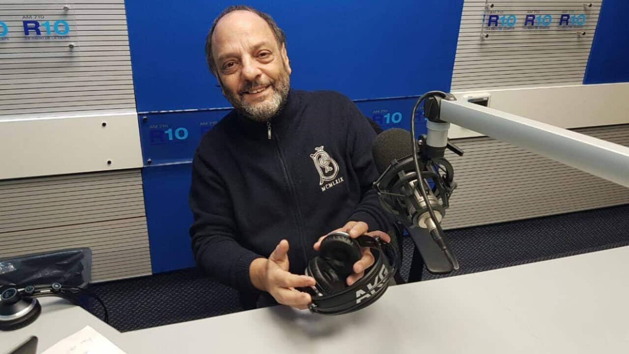 Angel Etchecopar at Radio 10 (Facebook/Radio 10)