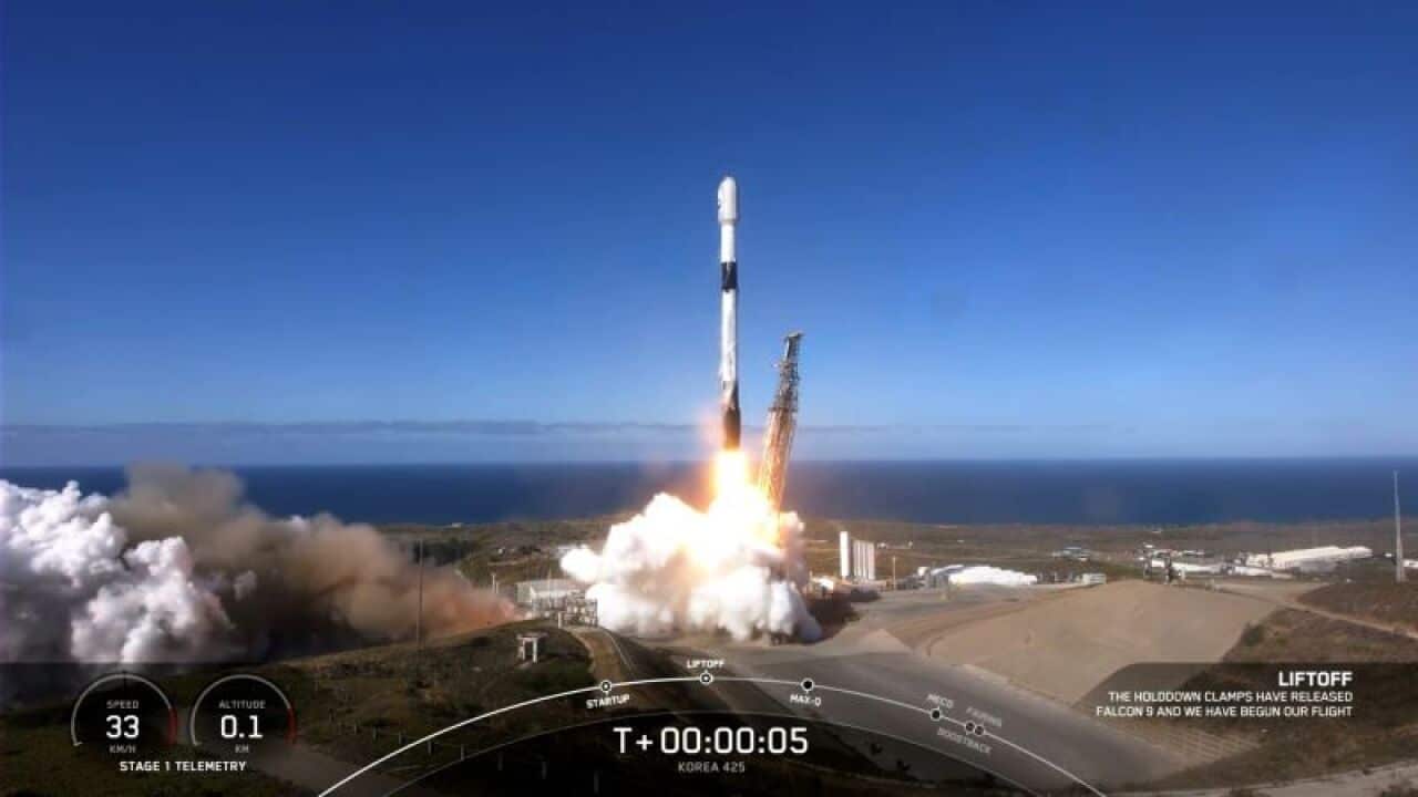 Credit SpaceX - Falcon 9 Launch.jpg