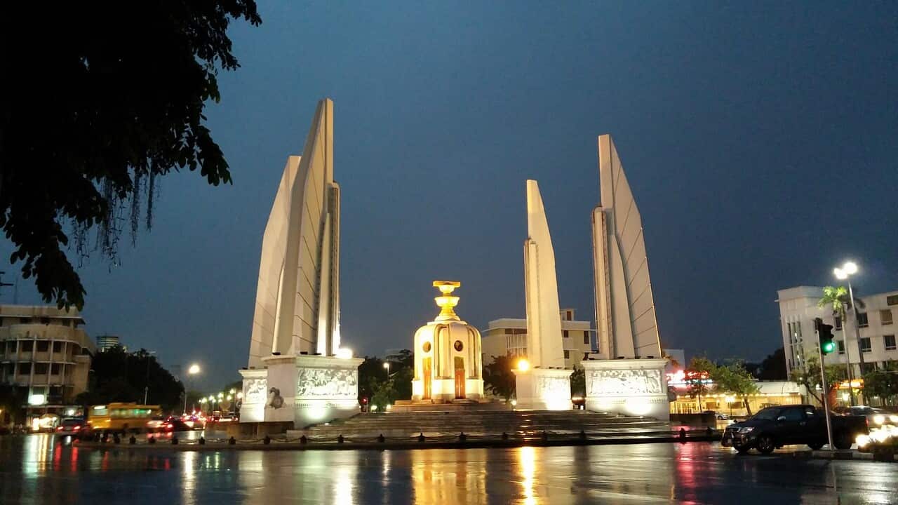 Image for read more article 'เรื่องราวที่น่าสนใจจากเอสบีเอส ไทย'