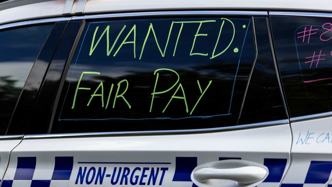 VICTORIA POLICE PAY DISPUTE STRIKE