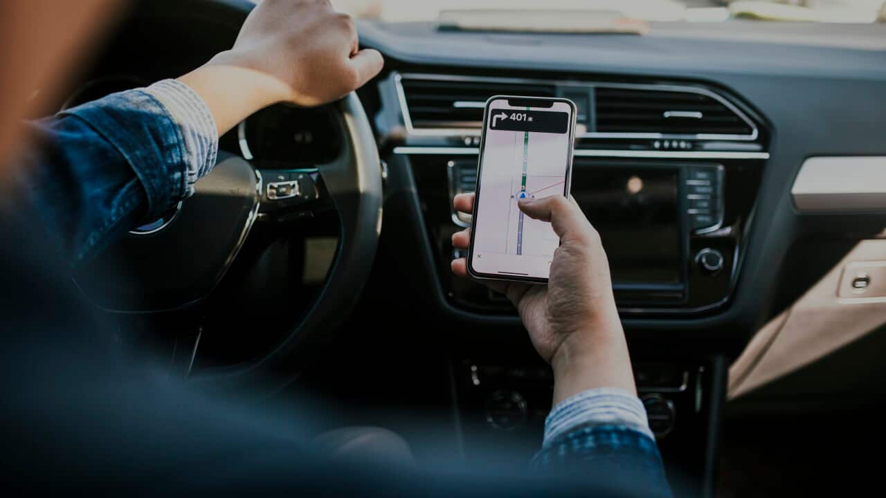 Smart phone mapping while in car