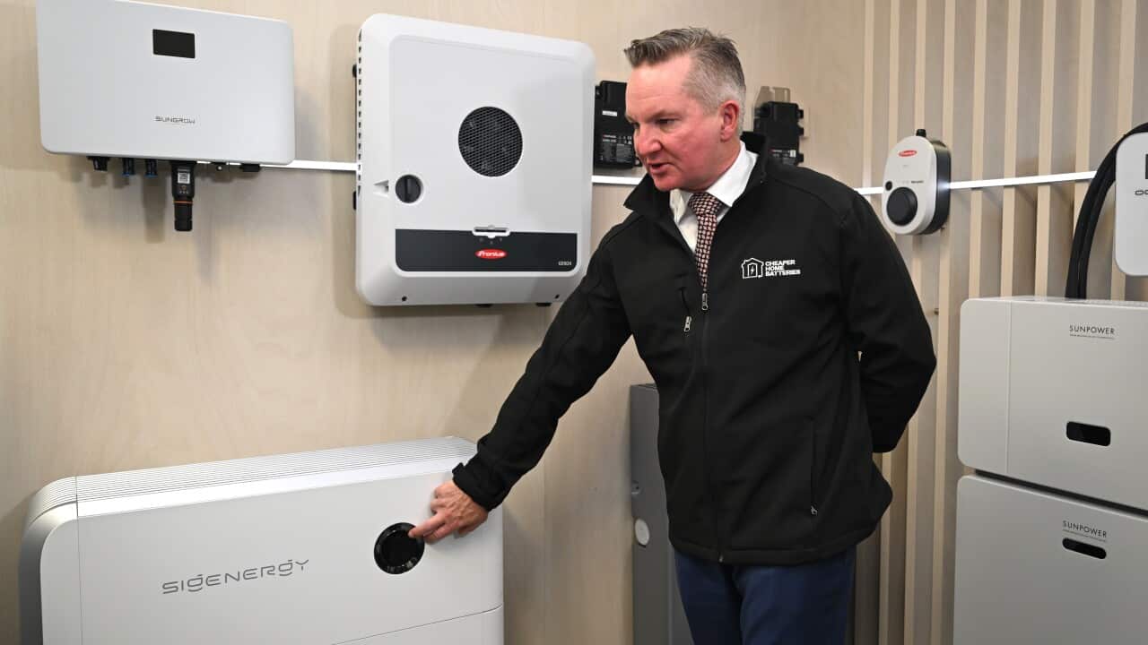 CHRIS BOWEN BATTERY PRESSER