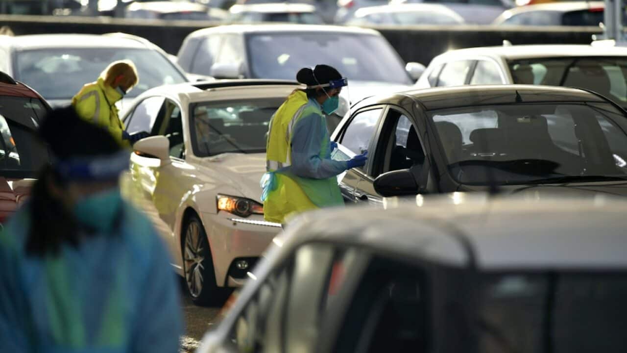 Cars line up for COVID-19 testing at Bondi in Sydney.