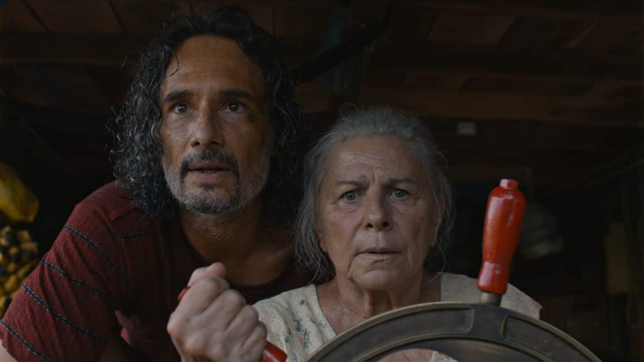 THE_BLUE_TRAIL_Still_2%C2%A9Guillermo_Garza_Desvia.jpg