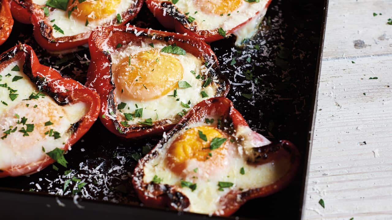 Barbecued capsicum with egg and pecorino