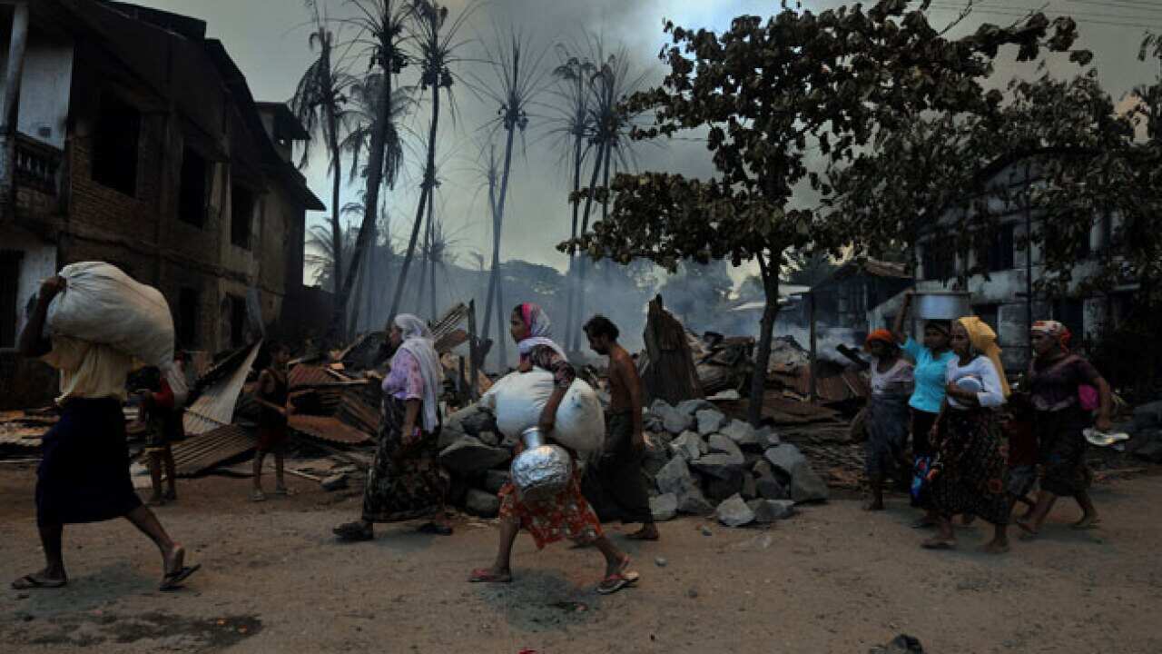 Myanmar_Rohingya_120730_b_getty_1875576797