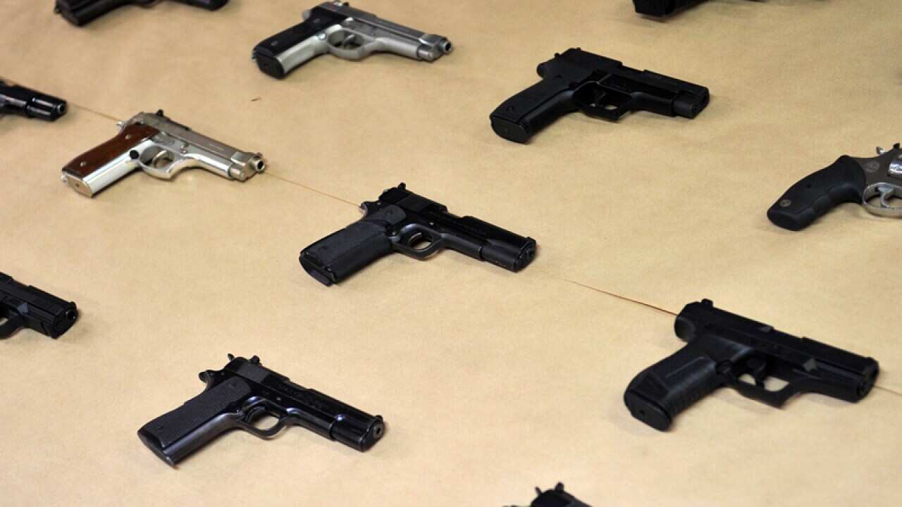 Abbott to announce crackdown on guns