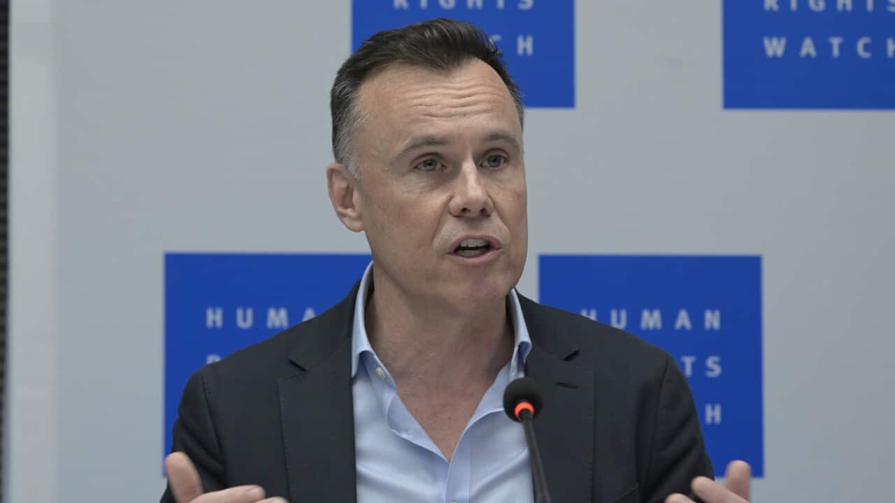 DC: HRW Dir. Philippe Bolopion and Washington DC Dir. Sarah Yager hold a HRW World Report press conference