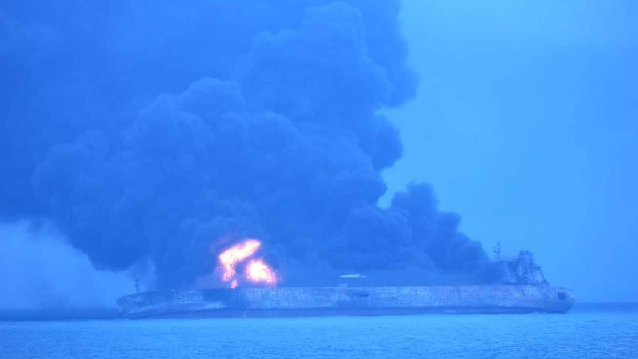 Oil tanker