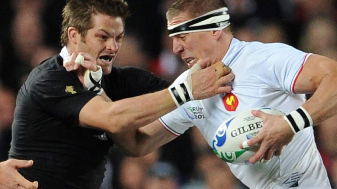 McCaw_allblacks_France_L_111206_aap_2079373834
