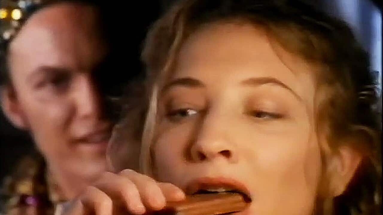 Tim Tam Cate Blanchett