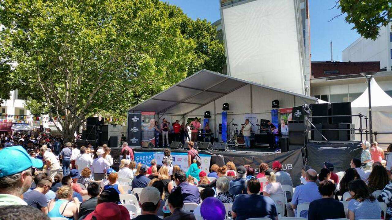 Canberra Greek Glenti 1 panoramiki.jpg