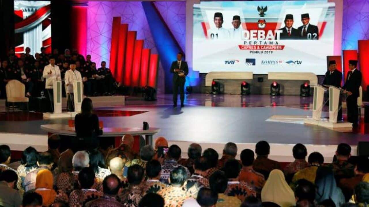 The candidates at the televised debate held on Jan 17, 2019. Photo: REUTERS - 17 Jan 2019.